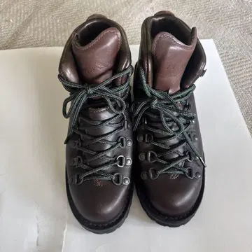 Danner Mountain Light 24cm 또는 24.5cm
