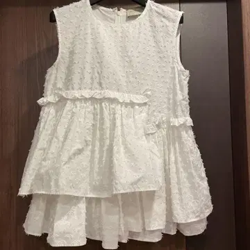 UNITED ARROWS 프릴 슬리브리스 셔츠