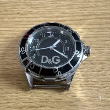 작동품 D&G 돌체 앤 가바나 손목시계