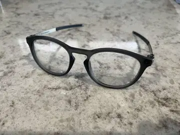 OAKLEY PITCHMAN R 그레이 피치맨R