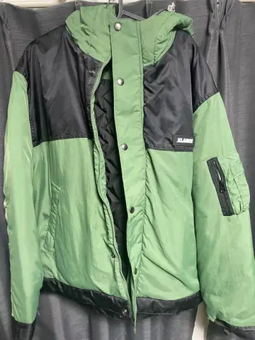 XLARGE 그린 블랙 다운 자켓 L 사이즈