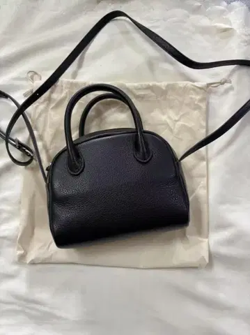 AETA BOSTON MINI 숄더백 가죽 블랙