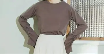 pinue 롱 T
