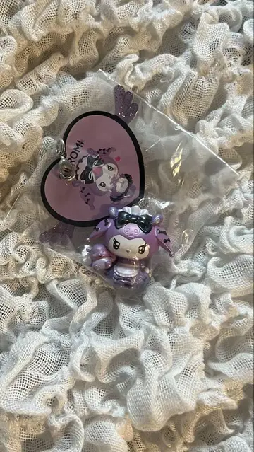 쿠로미 kuromi 시크릿 참 스트랩