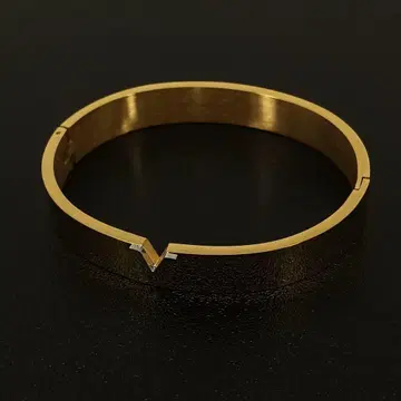 골드 V 뱅 로고 세련된 팔찌 로마 빈티지