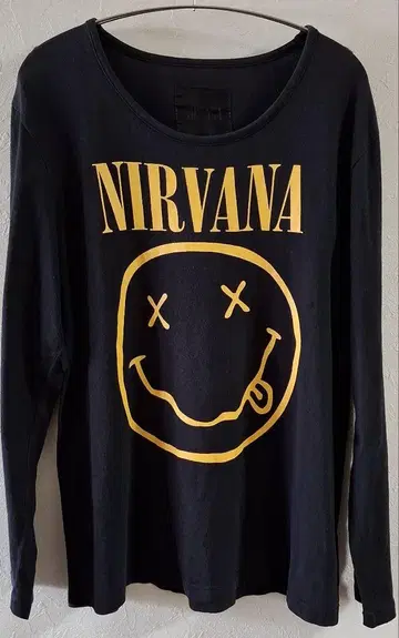 [ NIRVANA ] 긴팔 티셔츠 블랙