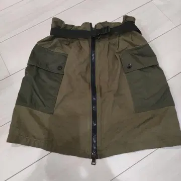 MONCLER 올리브색 스커트 42