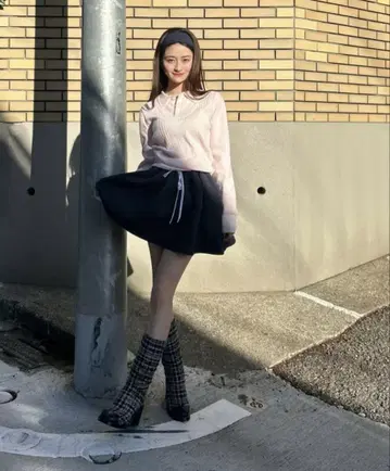 Bibiy. bibiy NELLY MINI SKIRT 네이비