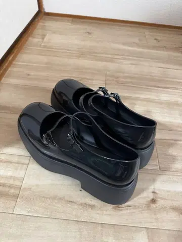 melissa 블랙 로퍼 25.5cm