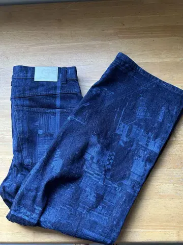GADID ANONIEM 다크 블루 데님 팬츠