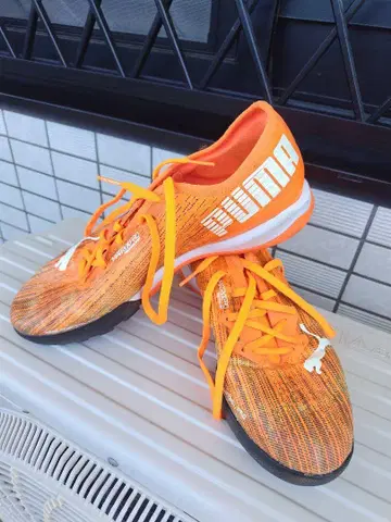 PUMA 풋살화 오렌지 (잔디용)