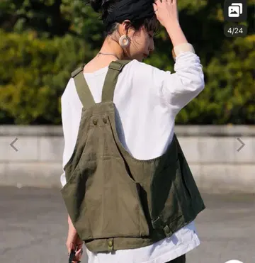 올리브색 멜빵바지 베스트