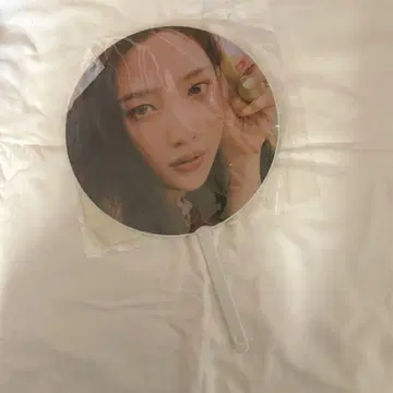 Red Velvet Joy 부채와 포토 카드 세트 핀
