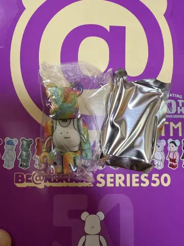 BE@RBRICK 시리즈 50 시크릿 야바이 티셔츠 가게