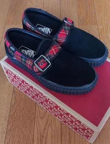 VANS 슬립온 블랙/체크 통굽 스트라이프