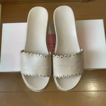 kate spade 케이트 스페이드 핑크 샌들 22.5cm 박스 있음