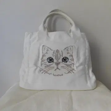 GRL 캣 스티치 토트백