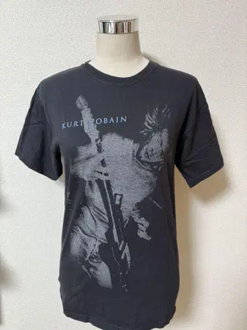 NIRVANA 커트 코베인 밴드 티셔츠 구제 의류