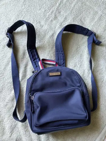 TOMMY HILFIGER 네이비 백팩 미니 백팩