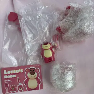 52toys 로조 디즈니 토이스토리 피규어 로조의 방