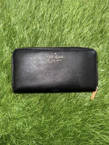 kate spade 블랙 장지갑