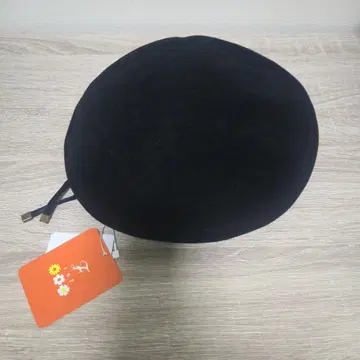 베첸 클래시컬 베레모 F i.n.t
