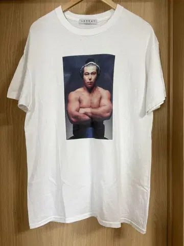 치요노후지 LABRAT 콜라보 T셔츠