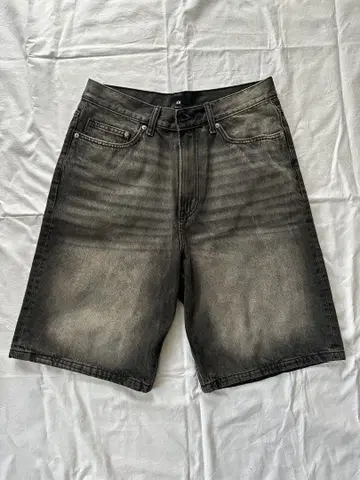 [ 새상품급 ] 배기 핏 조츠 H&M