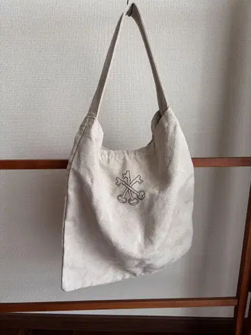 ARTS&SCIENCE 베이지 토트백