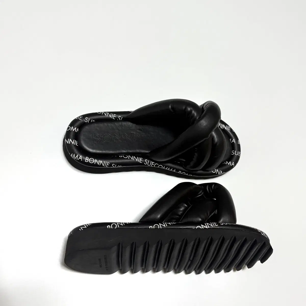 SUECOMMA BONNIE ◆Flower jelly sandal(black) SUECOMMA BONNIE] 쥬얼리 버클 샌들 블랙