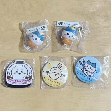 쿠라스시 치이카와 피규어, 마그넷, 캔배지 세트