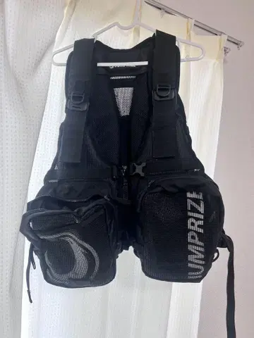 JUMPRIZ 블랙 구명조끼