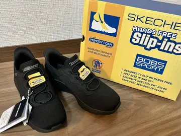새상품 상자 택 포함 스케쳐스 핸즈프리 슬립인 23cm