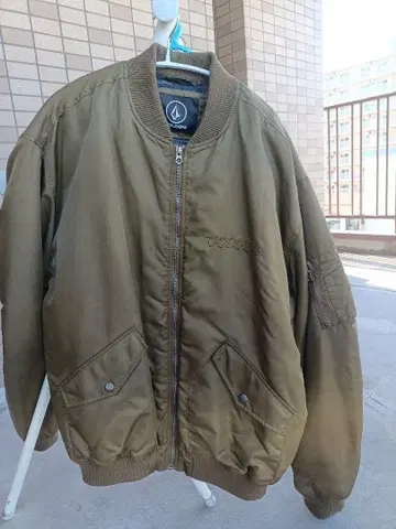 VOLCOM 자켓 MA-1 볼콤 L 오버 사이즈