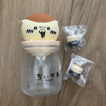 치이카와 밤만쥬 피규어 키링 x 2 와 소품함 세트 쿠라스시