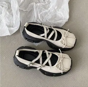 메리 제인 베이지 발레 슈즈