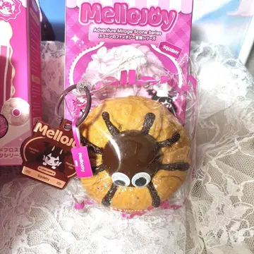 Mellojoy 스퀴즈 베이커리 찾기! 스파이더