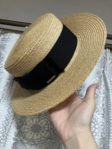 보울러 햇 스트로 소재 블랙 리본