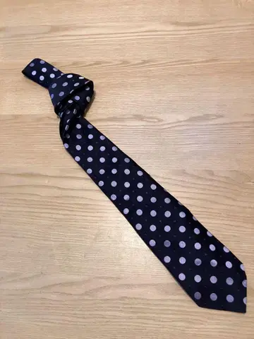 Paul Smith 도트 무늬 넥타이