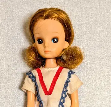 2대째 리카짱 인형 본체