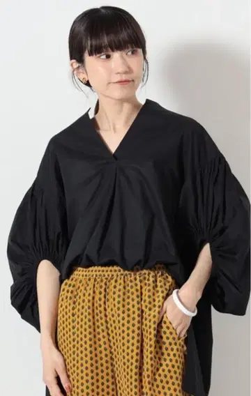 BEAMS HEART 개더 슬리브 스키퍼 셔츠