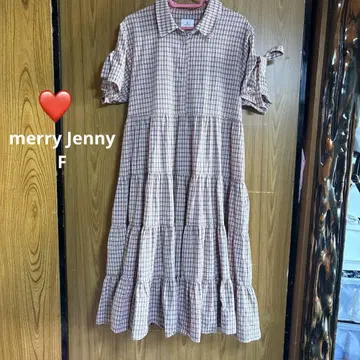 merry jenny 체크 무늬 반팔 티어드 드레스