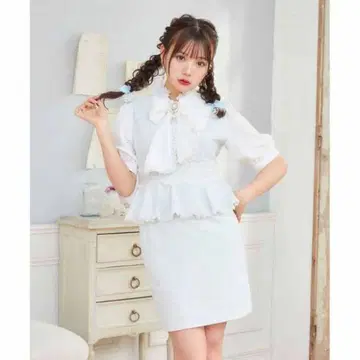 로지타 ROJITA 트위드 페플럼 원피스 색스 스카이블루