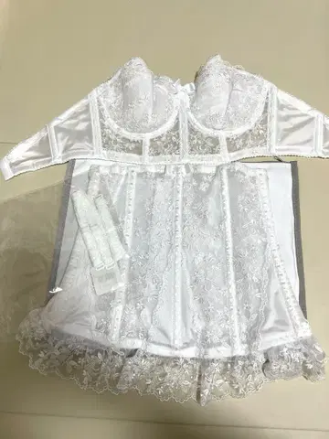화이트 브라이덜 이너 사이즈 C70