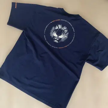 Back Channel 백 채널 폴리에스테르 TEE