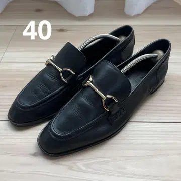 블랙 가죽 로퍼 금장 장식 ZARA