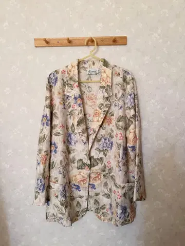used vintage 꽃무늬 자켓 구제 의류
