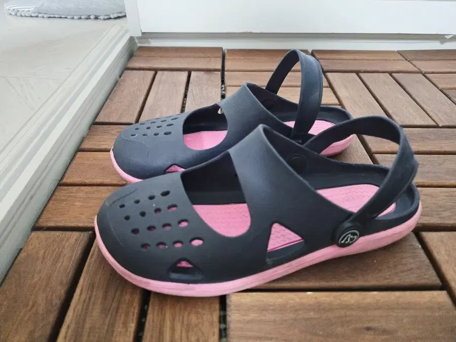 Product Details - 1