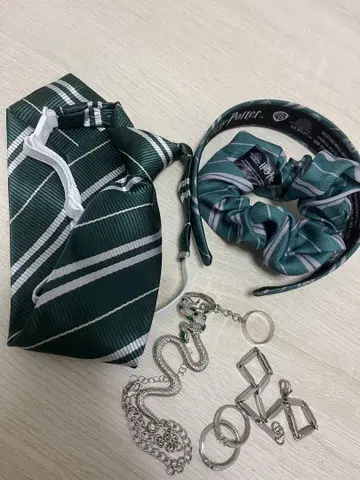 슬리데린 액세서리 모음