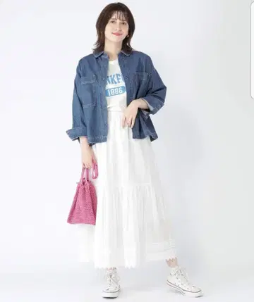 화이트 레이스 플레어 스커트 F 사이즈